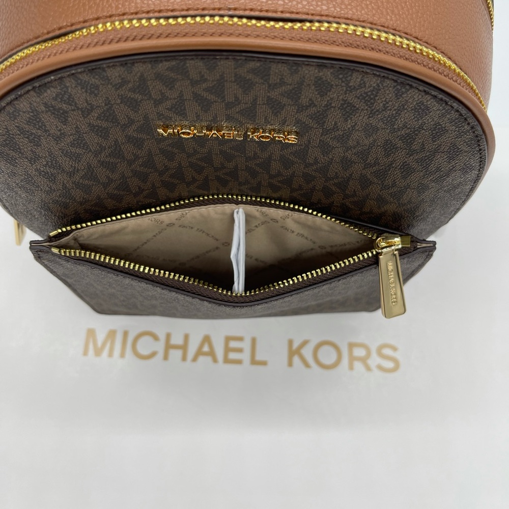 Michael Kors Medium Adina Backpack Brown - Picture 12 of 13